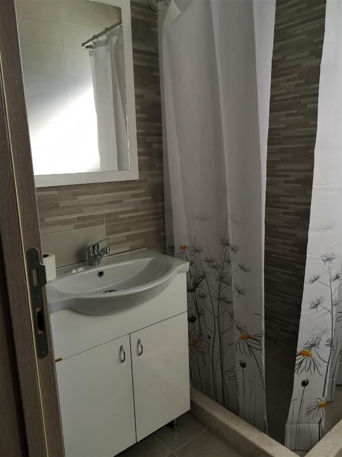 Гостевой дом Spasic Apartments Сутоморе-16