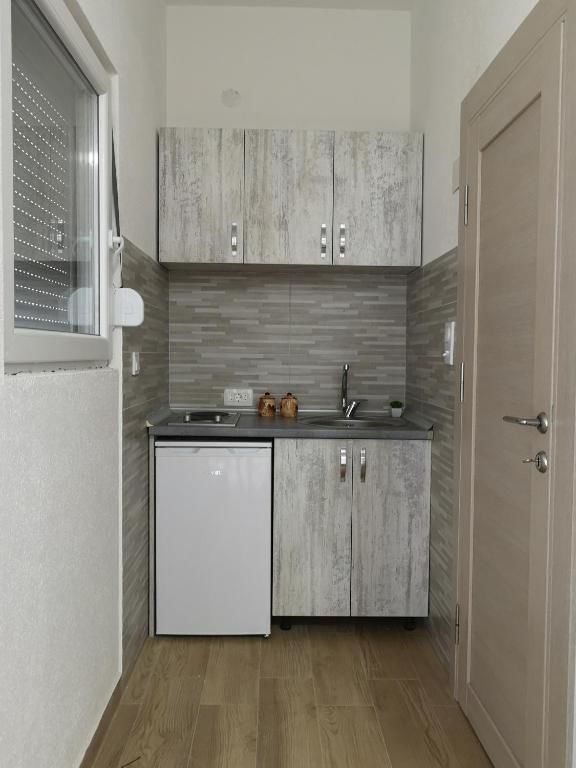 Гостевой дом Spasic Apartments Сутоморе