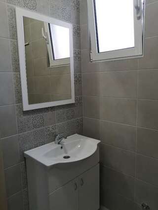 Гостевой дом Spasic Apartments Сутоморе Двухместный номер с 1 кроватью и балконом-13